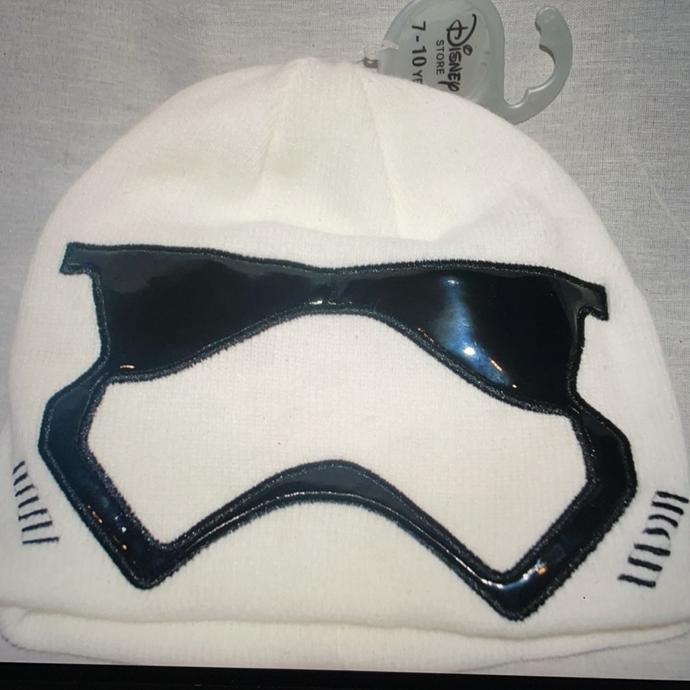 Disney Kids Star Wars Storm Trooper Beanie Hat M/L